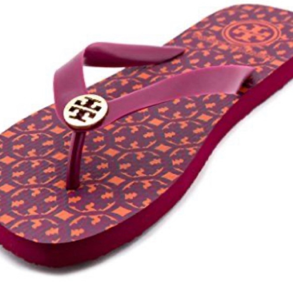 Tory Burch rubber Flip Flops in Fuscia Sz 7.5